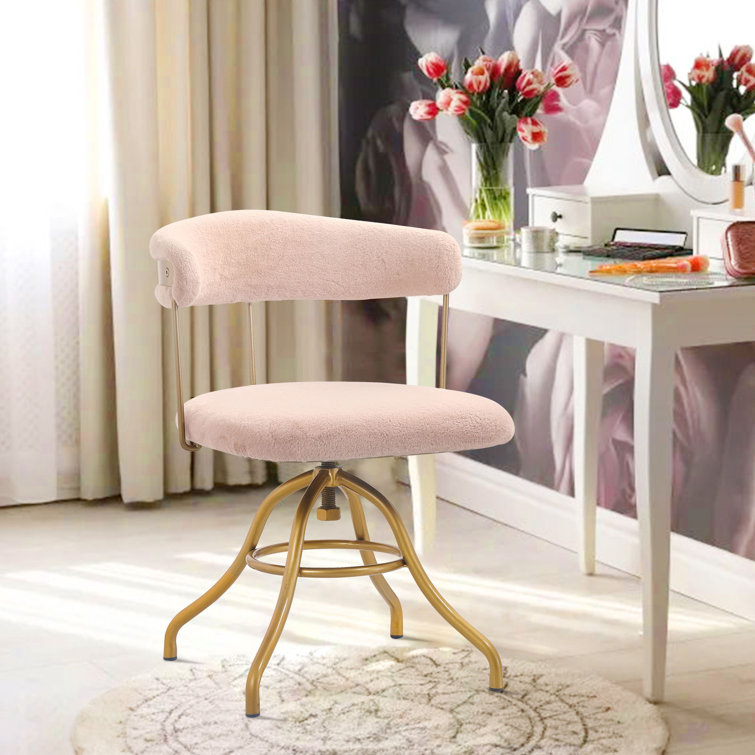 Pink makeup online stool